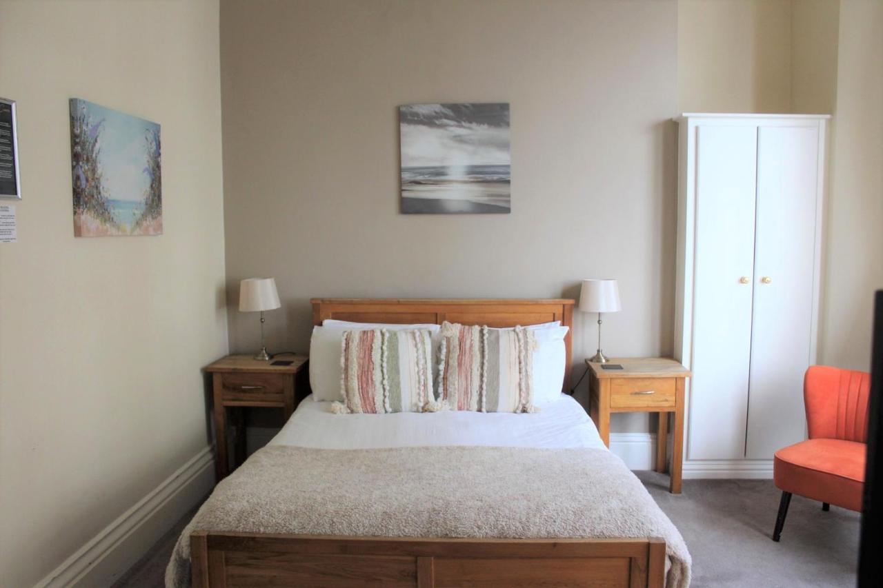 The Crown Hotel Morecambe Εξωτερικό φωτογραφία